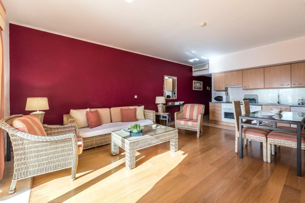 Apartment Luxury Apartment, Marina, & Pool Portimao