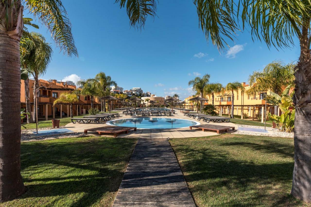 Luxury Apartment, Marina, & Pool Portimao